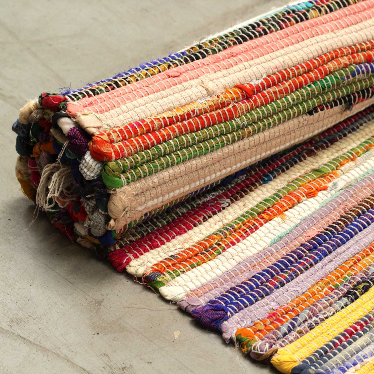 Room Rag Rug - 150x200cm - Random Colours – lifestyle shot
