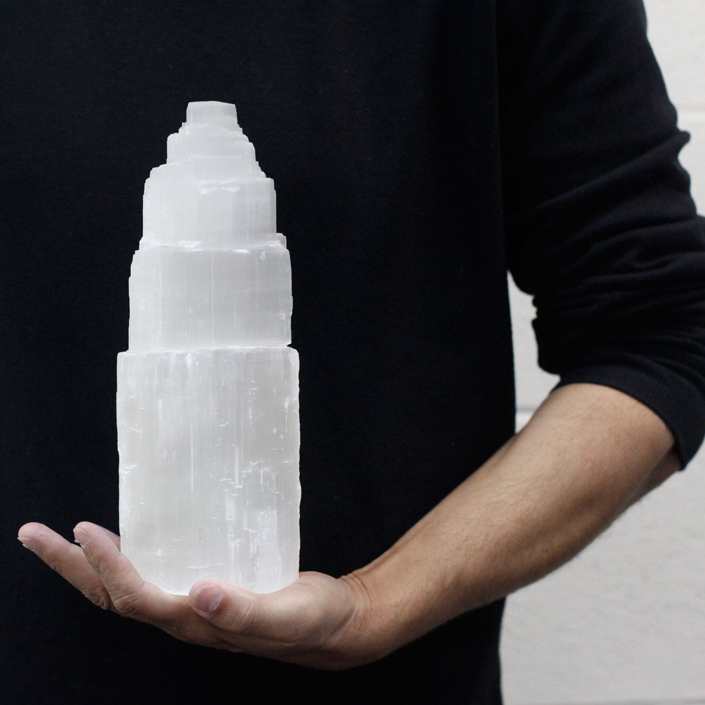 Natural Selenite Tower Lamp - 25 cm – lifestyle shot