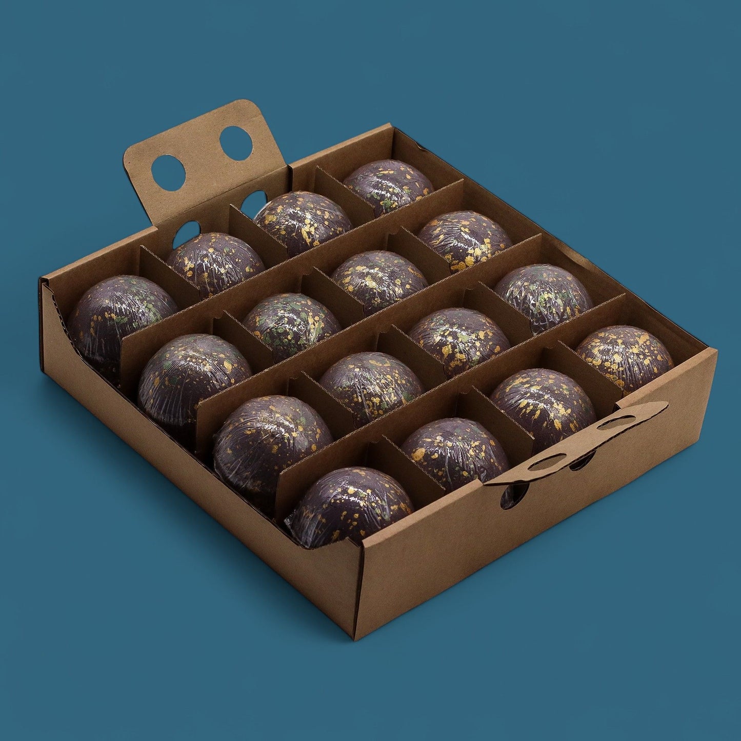 Dubai Bath Bomb - Emerald Oudh Truffle – packaging
