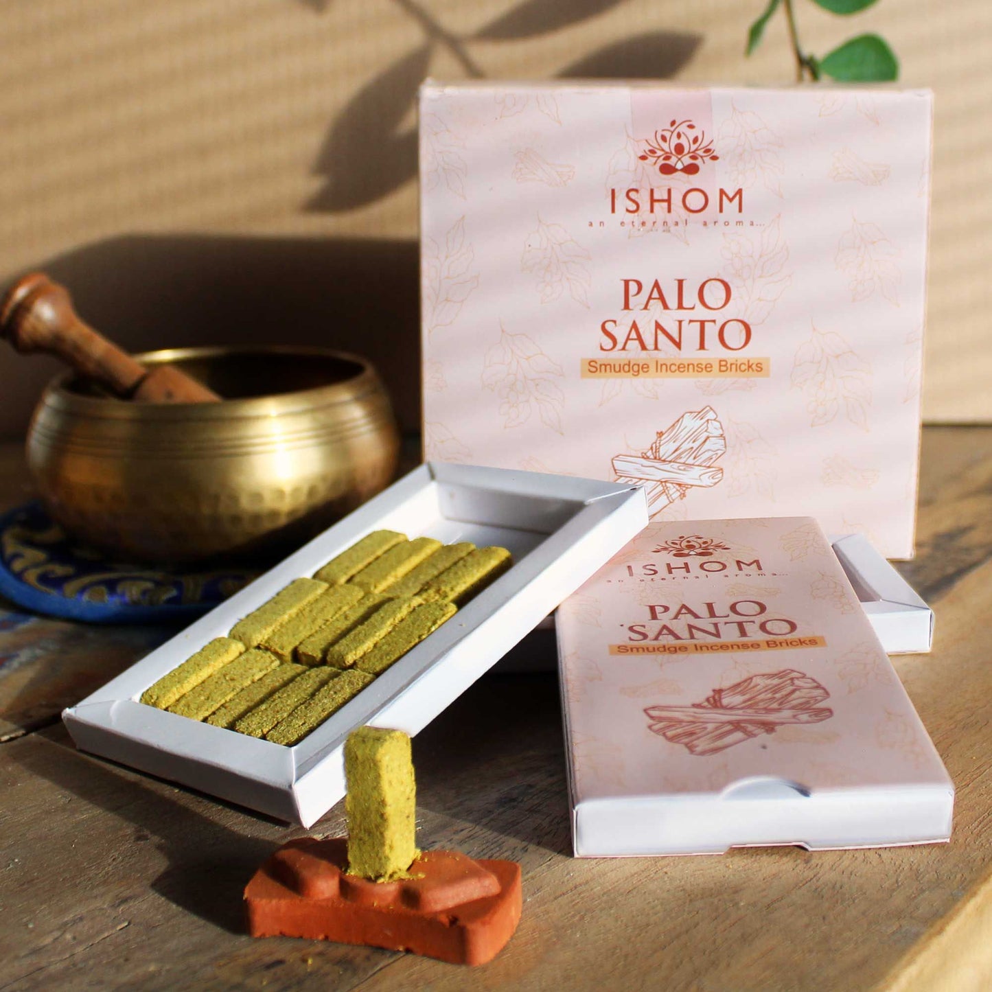 Pack of 15 Natural Incense Smudge Bricks and Burner - Palo Santo – detail view