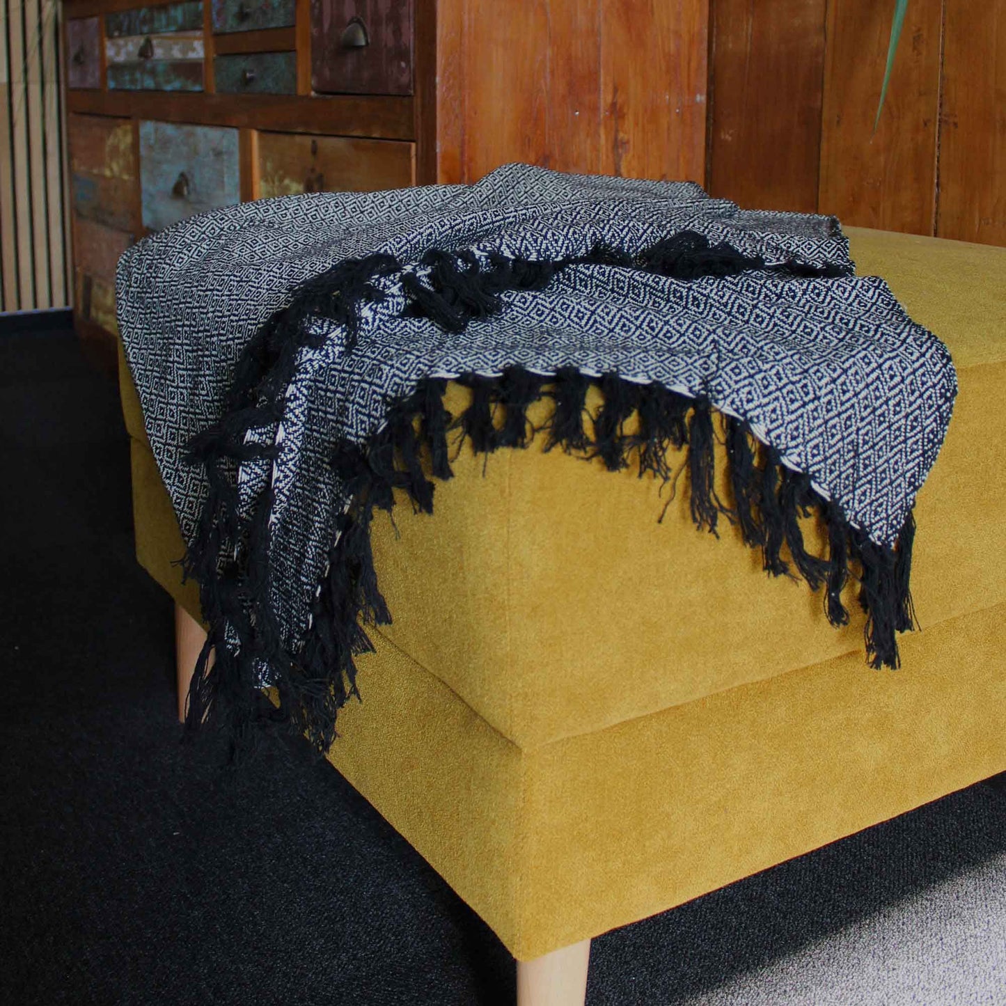 Midnight Weave Boho Throw – Charcoal Diamond Pattern