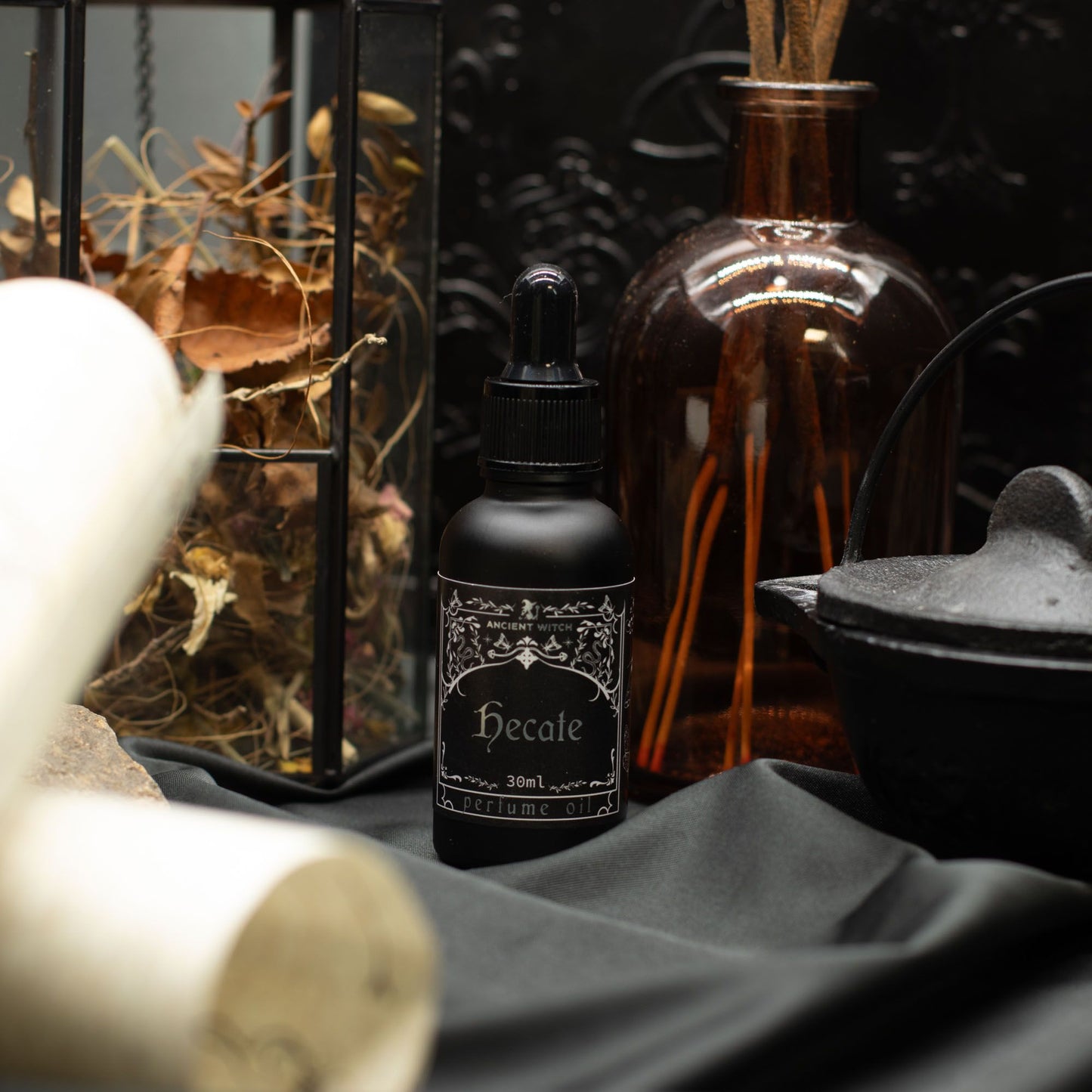 Ancient Witch Perfume Oil - Hecate – product image 10
