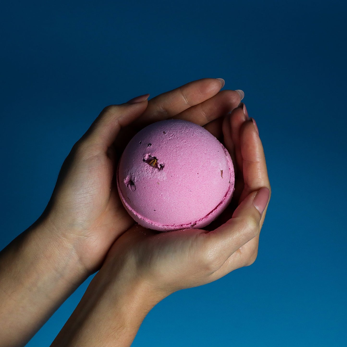 Set of 3 Rose & Petals Bath Bombs – packaging