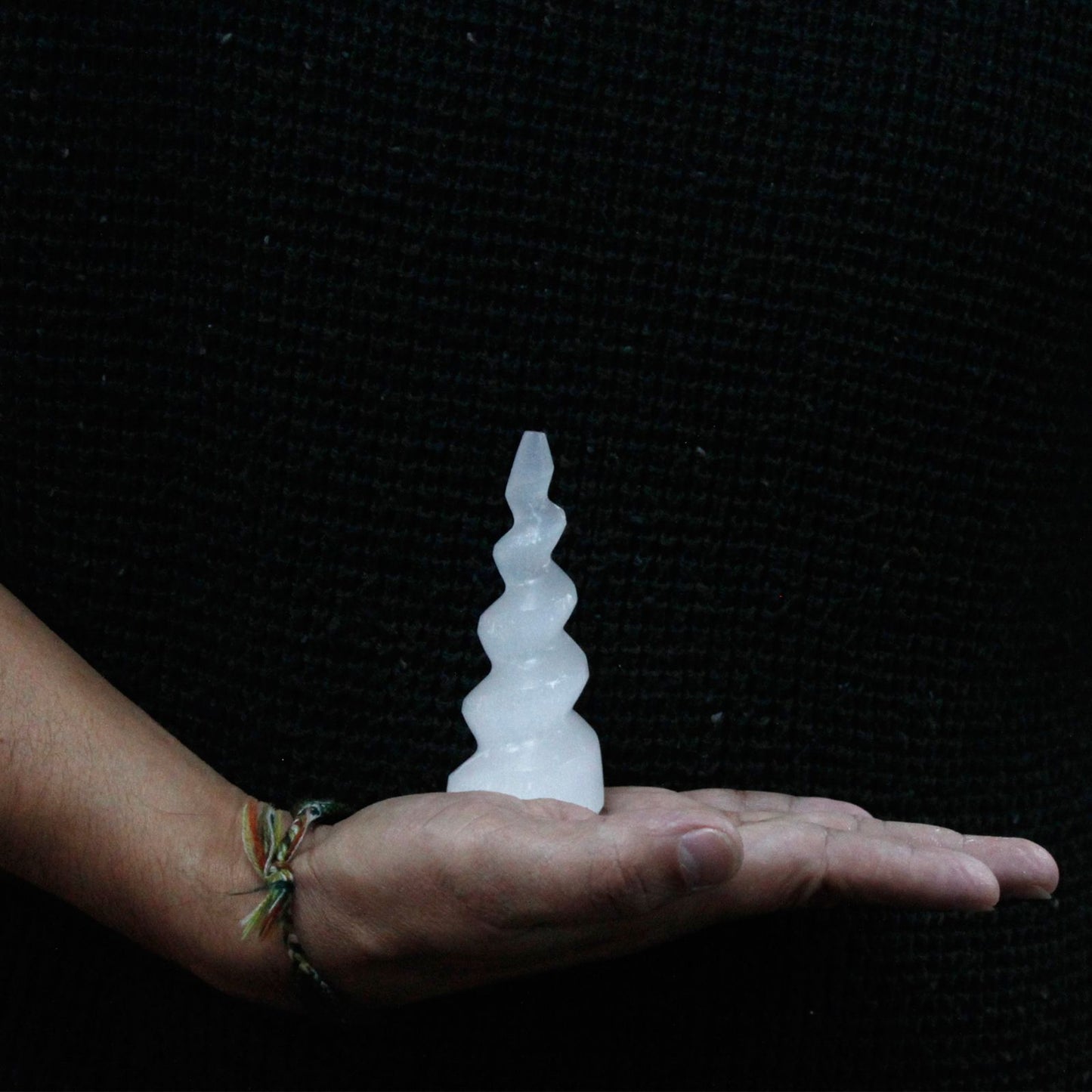Selenite Spiral Unicorn Horn Tower - 10 cm – product image 6