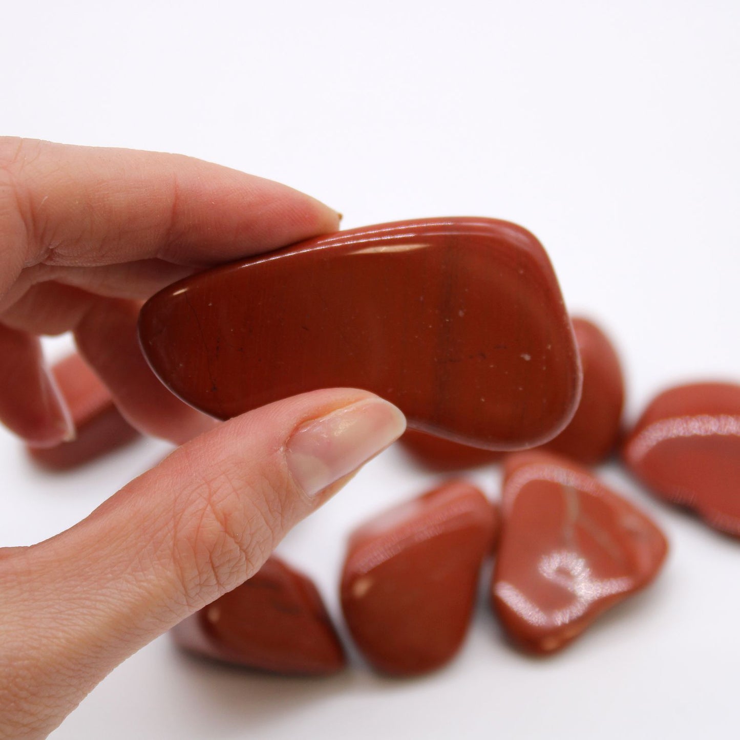 XL Tumble Stones - Jasper - Red – detail view