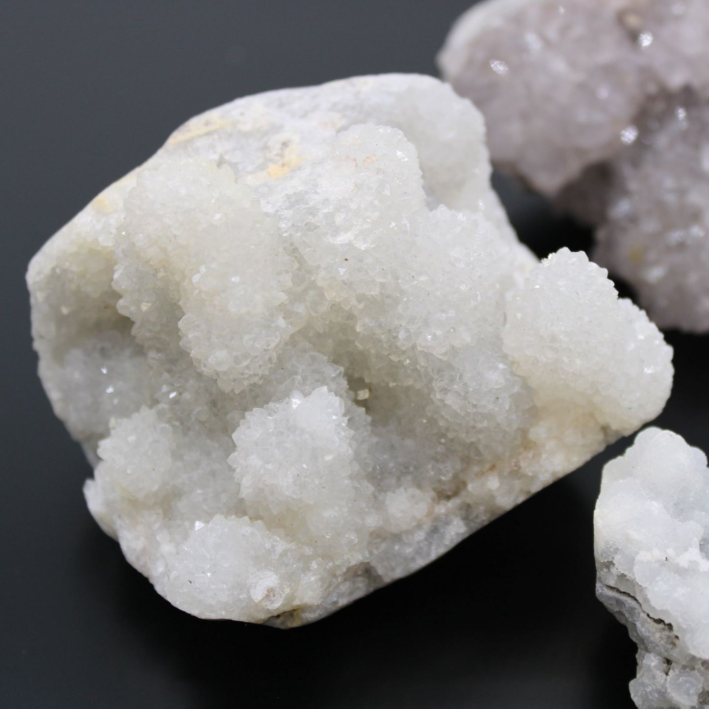 Finger Quartz (1kg pack) – lifestyle shot
