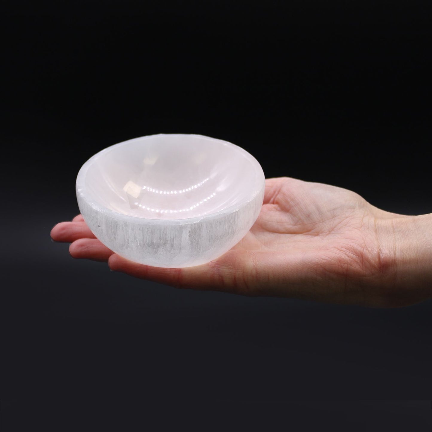 Selenite Round Bowl - 10cm – detail view