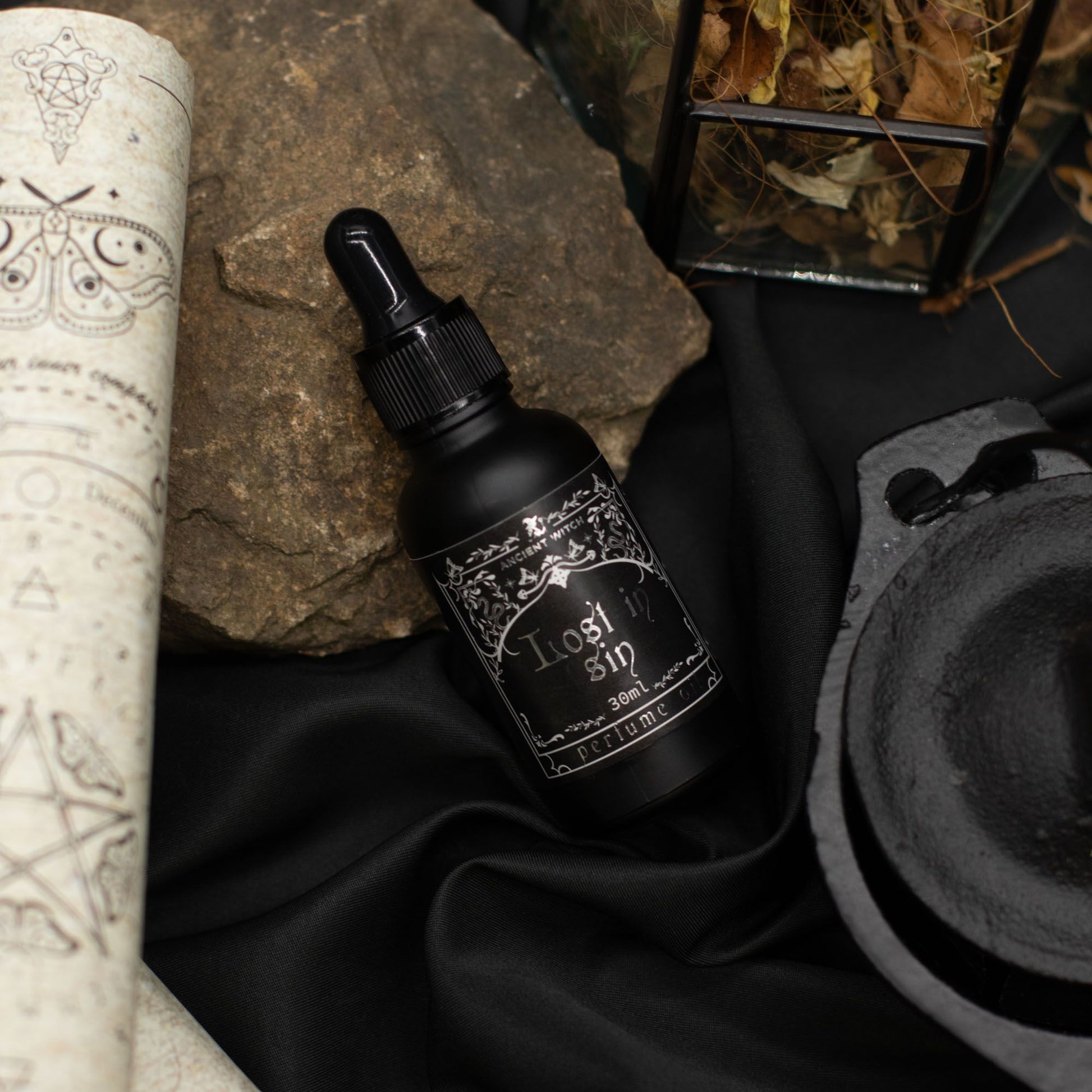 Ancient Witch Love & Attraction Ritual Set – product image 8