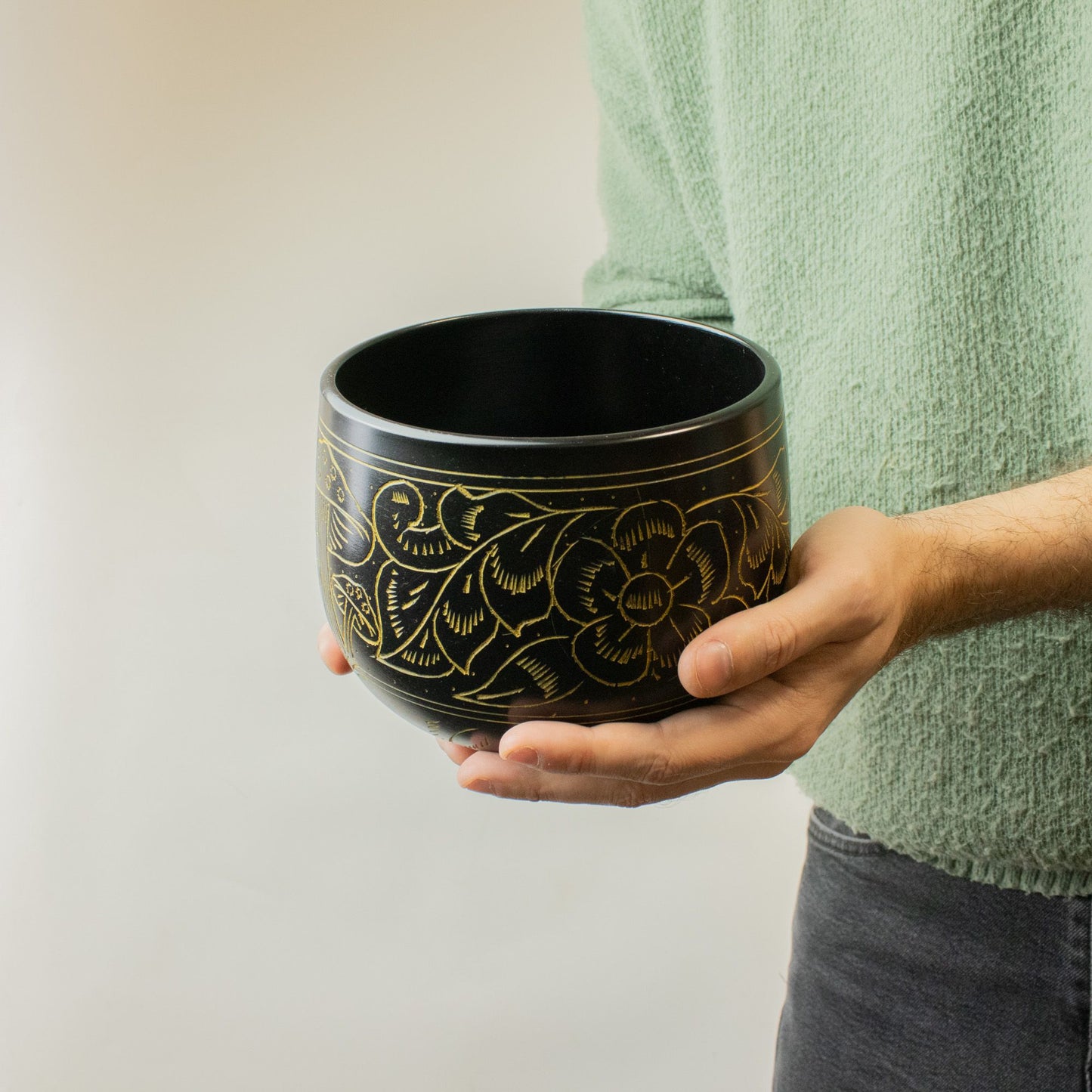 Cauldron Singing Bowl - Magic Mushroom - Yellow (15cm) – product image 5
