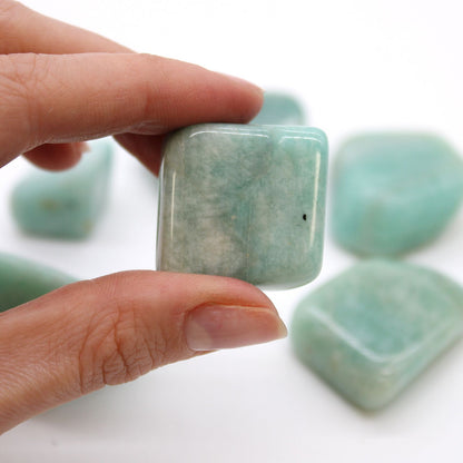 XL Tumble Stones - Amazonite – detail view