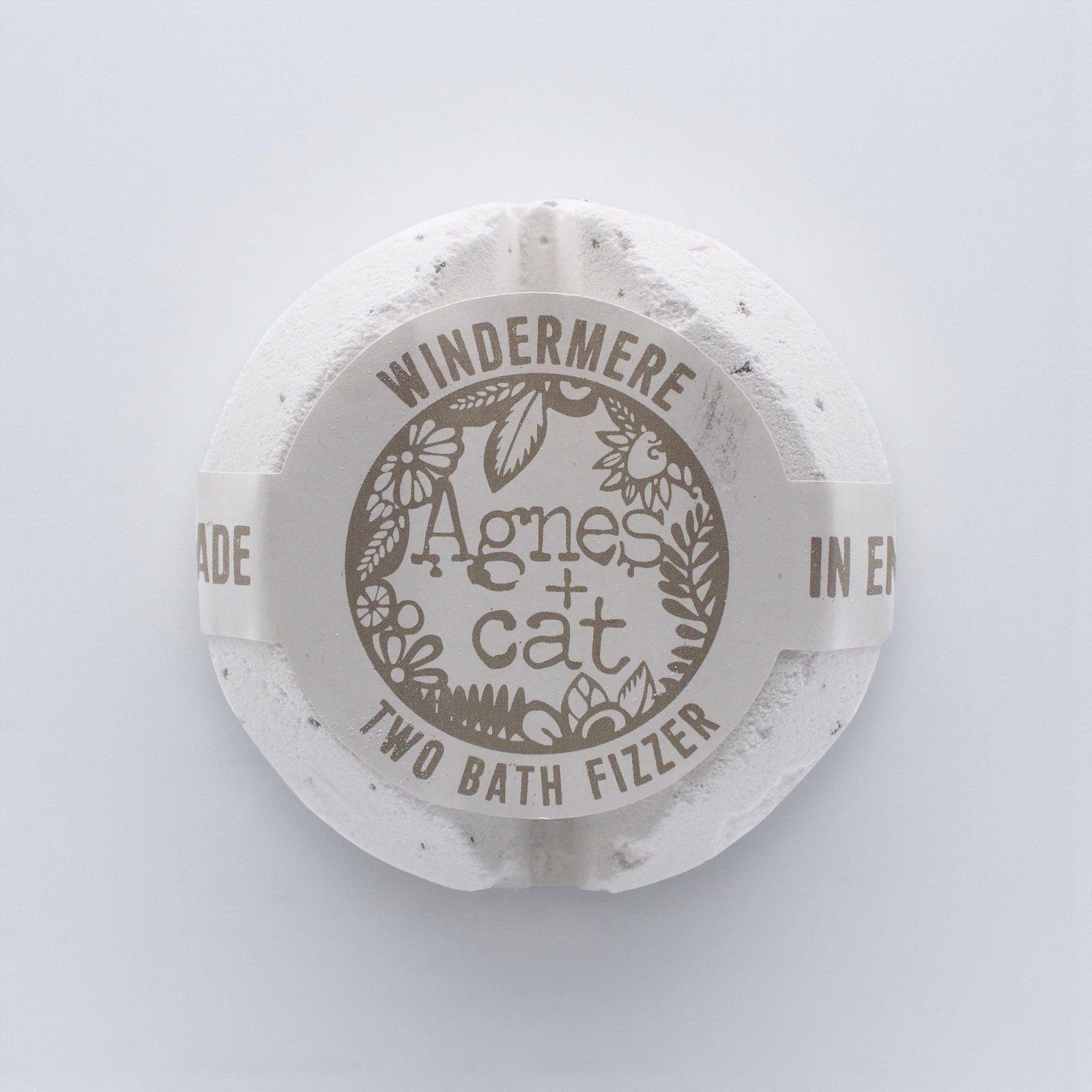 Agnes + Cat Bath Fizzer - Windermere – detail view