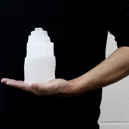 Natural Selenite Tower Lamp - 15 cm – lifestyle shot