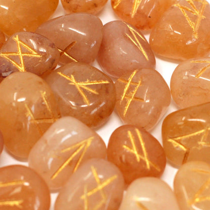 Runes Stone Set in Pouch- Yellow Aventurine – detail view