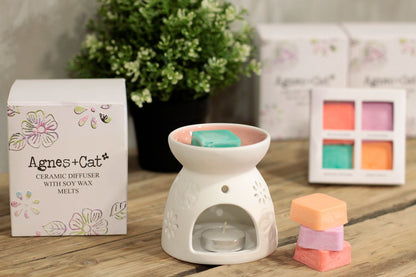 Ceramic Floral Wax Melt Burner with 4 Soy Wax Melts - Agnes + Cat