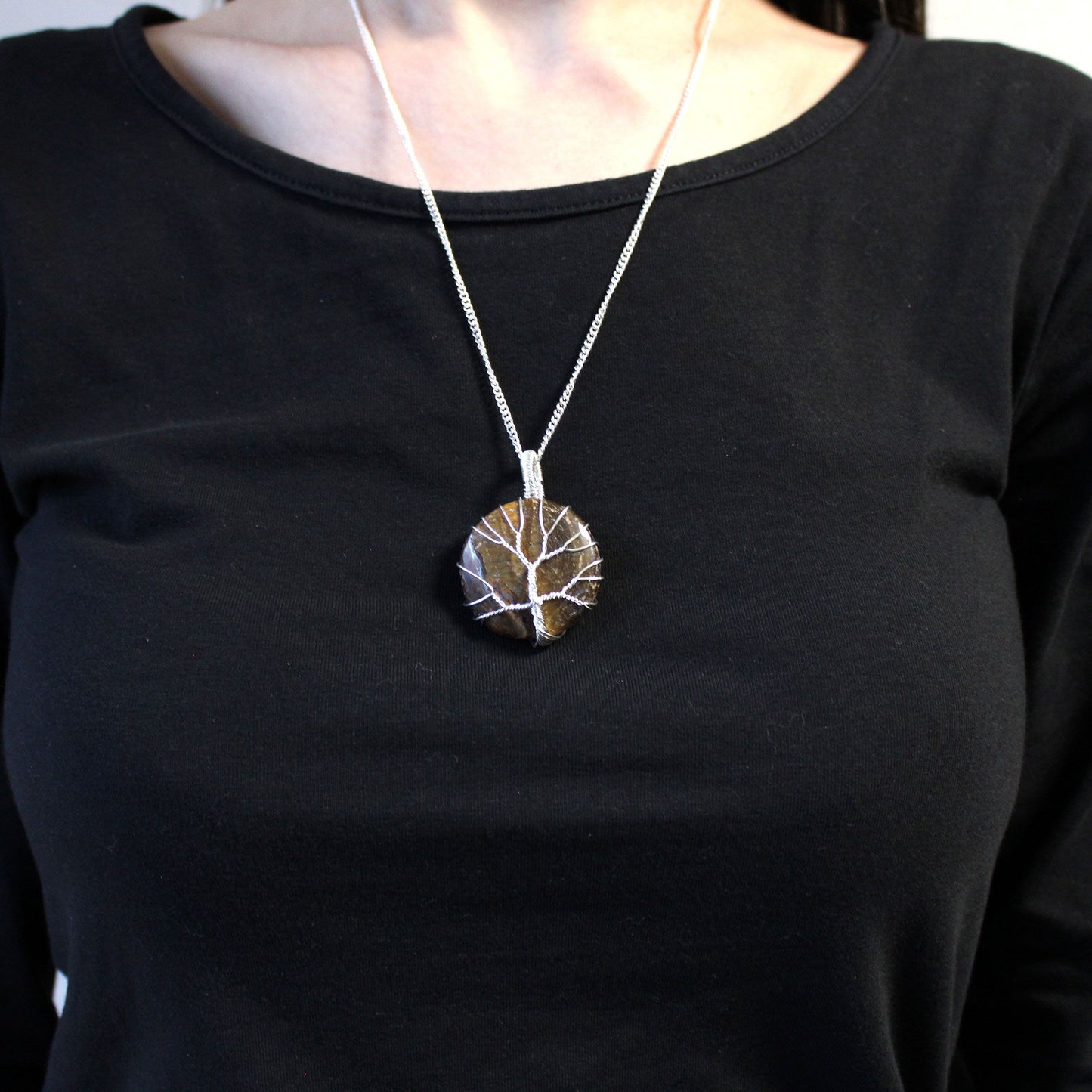 Tree of Life Gemstone Necklace - Tiger Eye – detail view