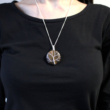 Tree of Life Gemstone Necklace - Tiger Eye – detail view