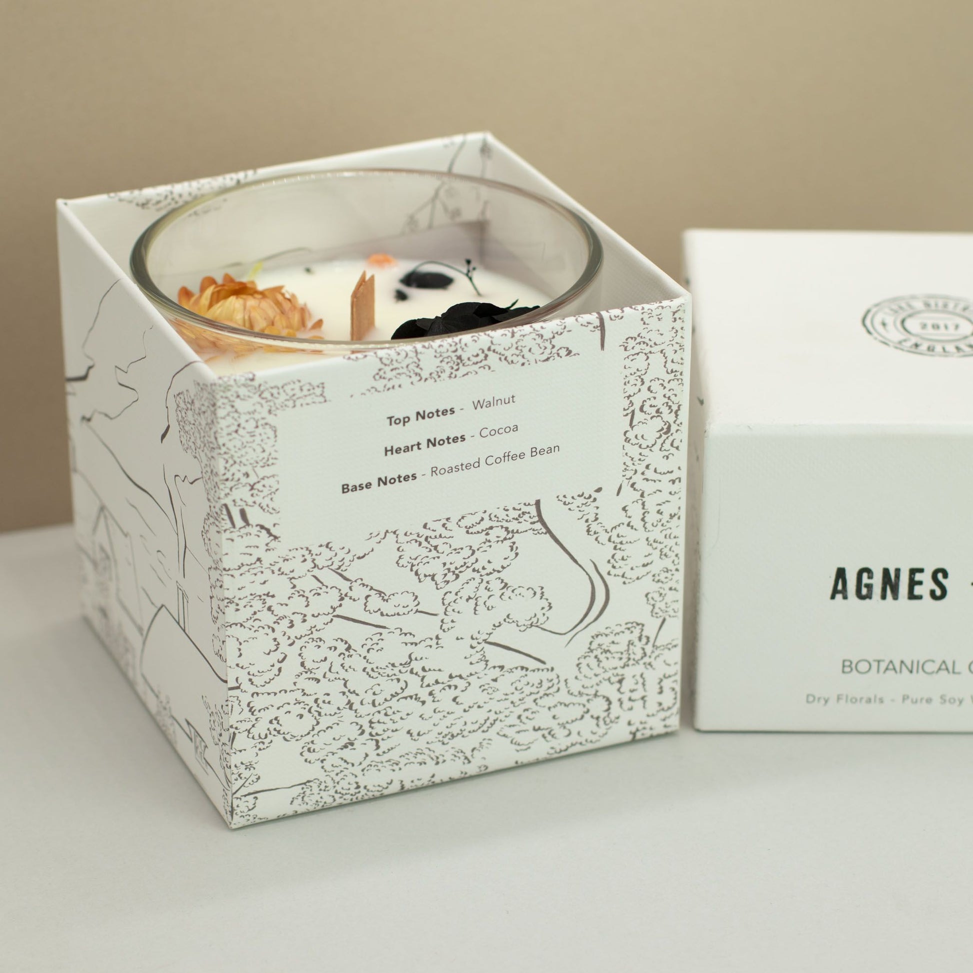 Agnes + Cat Botanical Soy Wax Candle - Lakeland Mocha – lifestyle shot