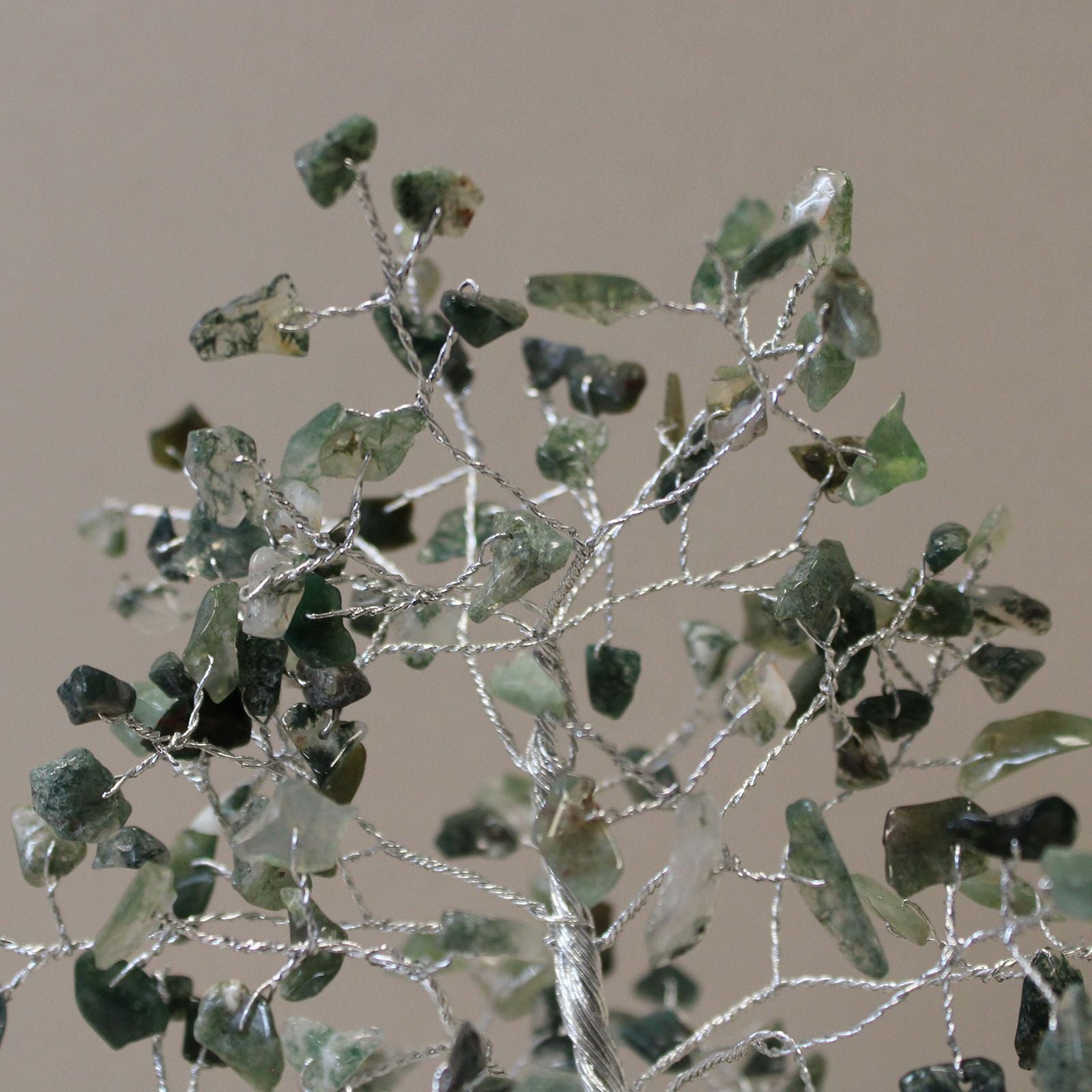 Gemstone Tree with Organite Base - 160 Stone - Moss Agate – lifestyle shot