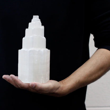 Natural Selenite Tower Lamp - 20 cm – detail view