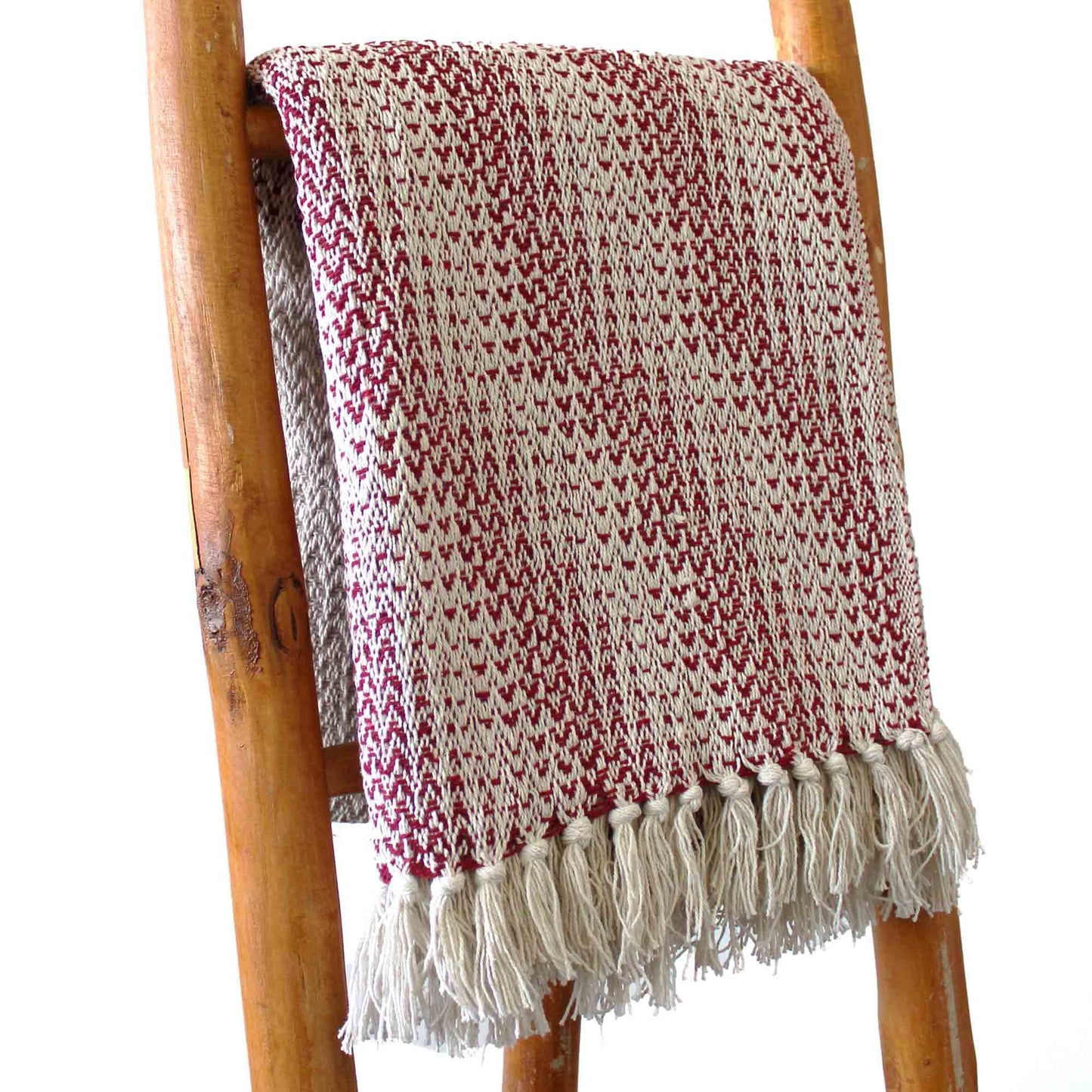 Ruby Weave Cozy Tassel Throw – Two-Tone Boho Charm