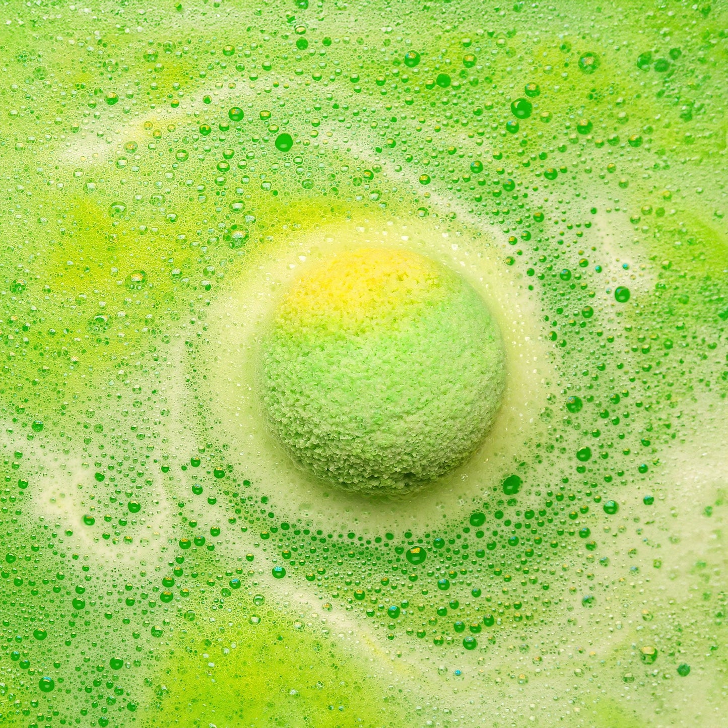 Set of 3 Peppermint & Tea Tree Bath Bombs – packaging