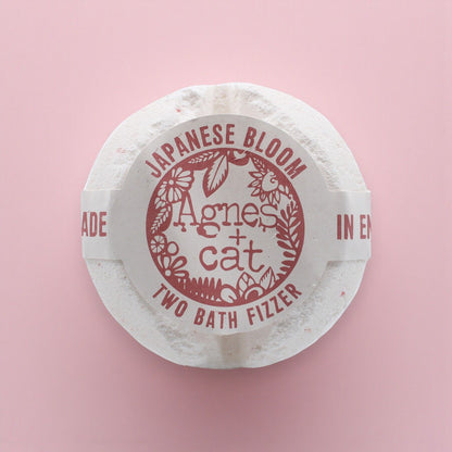Agnes + Cat Bath Fizzer - Japanese Bloom – detail view