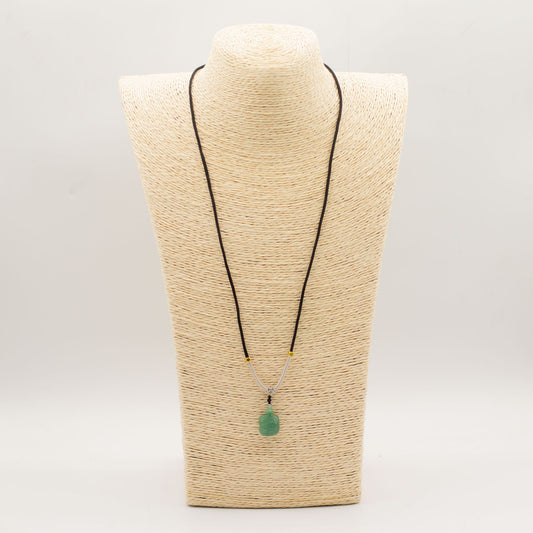 Cord Necklace Gemstone Pendant - Jade Turtle – detail view
