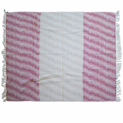 Ruby Weave Cozy Tassel Throw – Two-Tone Boho Charm
