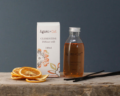 Agnes + Cat Reed Diffuser Refill - Windermere 150ml – detail view