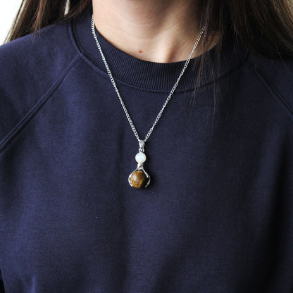 Gemstone Healing Hands Pendant - Rock Quartz – product image 5