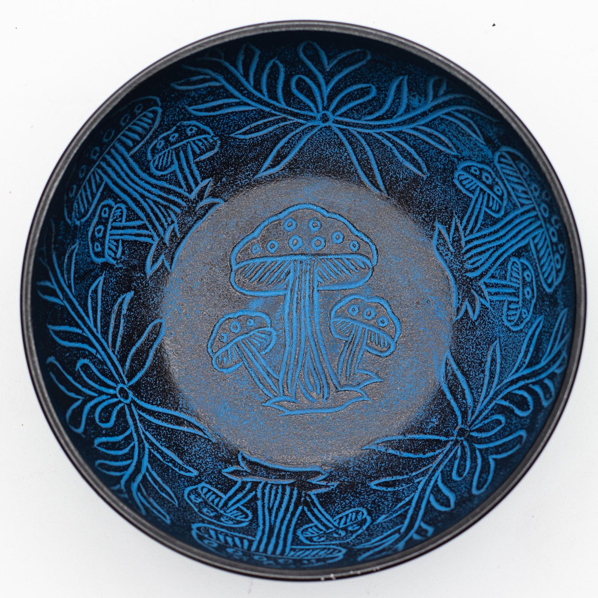 Aluminum Singing Bowl - Magic Mushroom - Blue (20cm) | Auro & Co