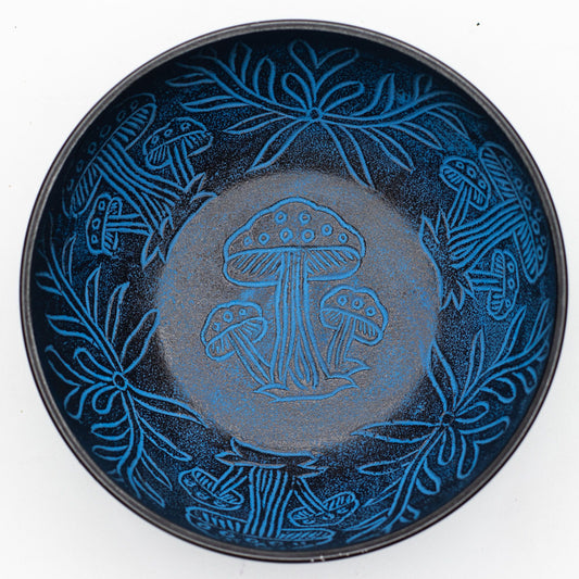 Aluminum Singing Bowl - Magic Mushroom - Blue (20cm) | Auro & Co