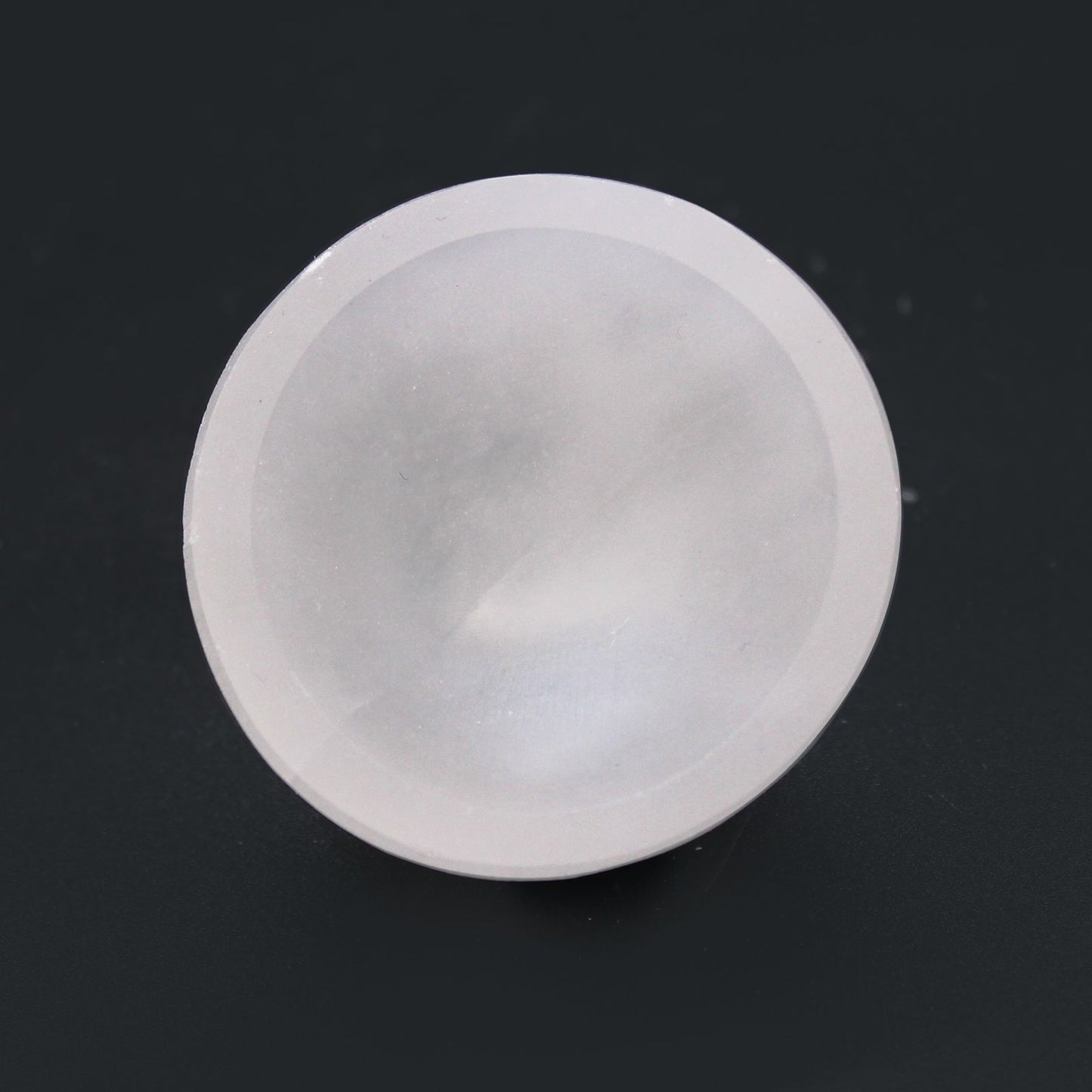 Selenite Round Bowl - 6cm – detail view