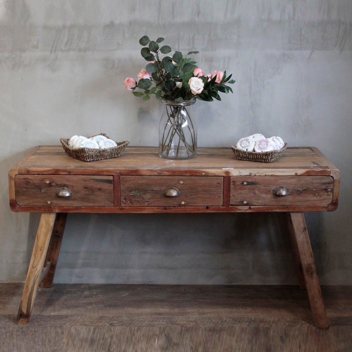 Reclaimed Teak Artisan Console Table – 150 x 50 x 80 cm