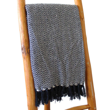 Midnight Herringbone Boho Throw – Navy Zigzag Tassel Blanket