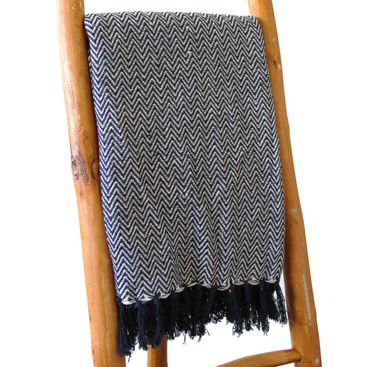Midnight Herringbone Boho Throw – Navy Zigzag Tassel Blanket