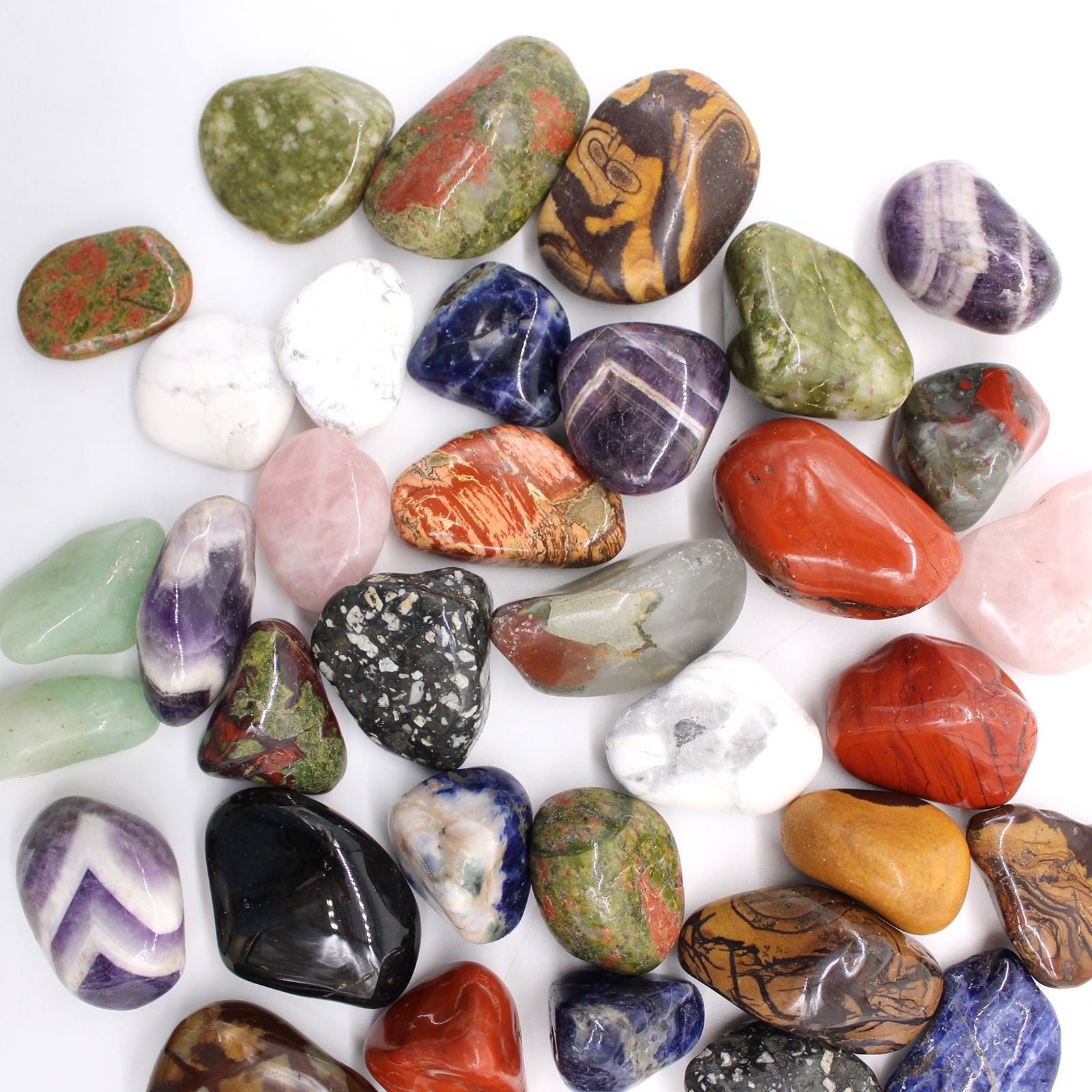 Medium African Tumble Stones - Amethyst - Chevron – detail view