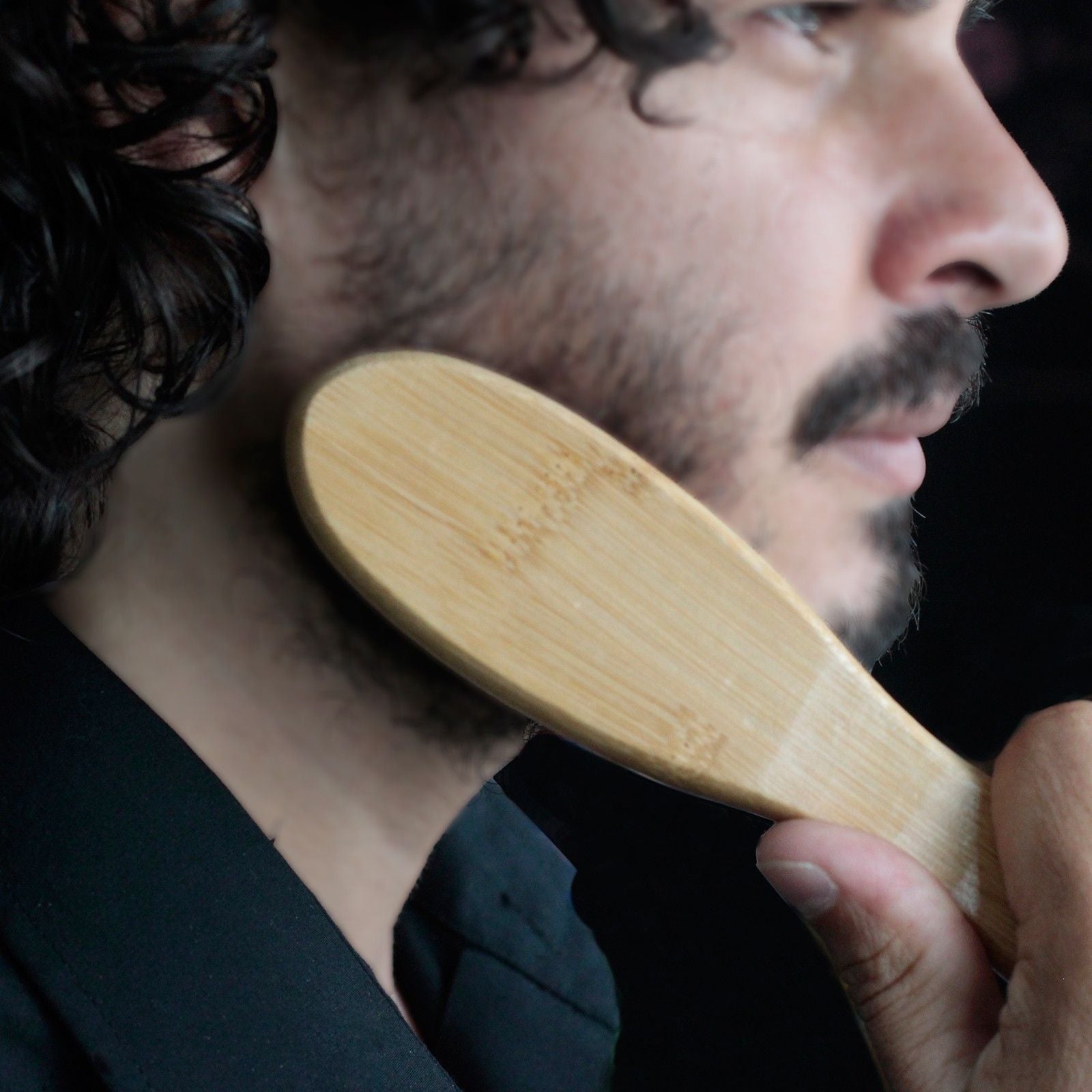 Beard Brush – lifestyle shot
