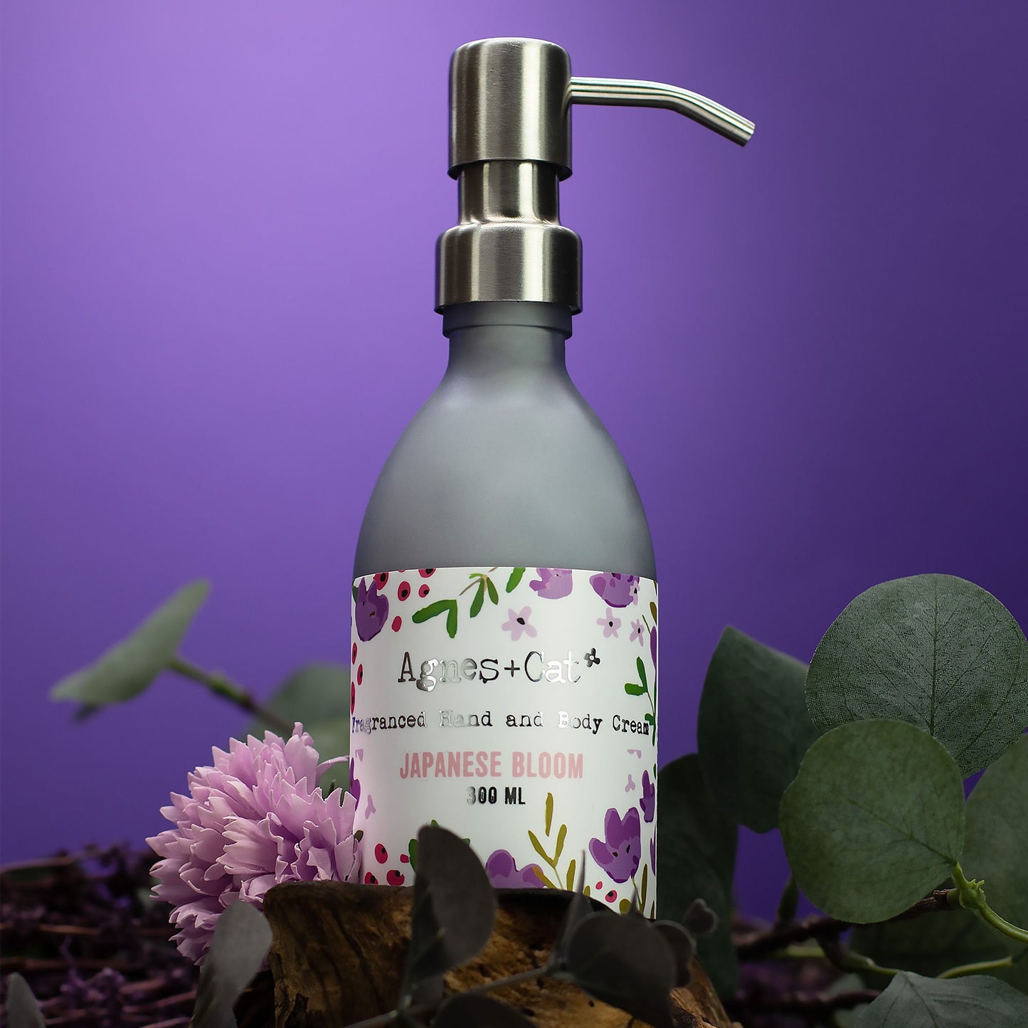 Agnes + Cat Hand & Body Cream - Japanese Bloom – detail view