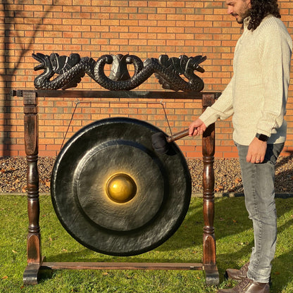 Large Gong in Brown Antique Stand - 80cm - Black – detail view