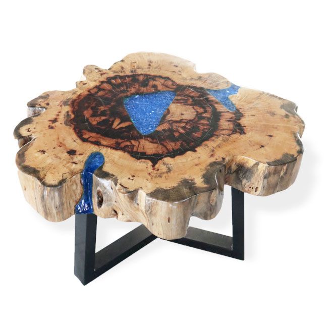 Ocean Rift Table – Hand-Shaped Wood & Resin Piece