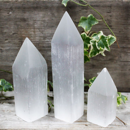 Selenite Pencil Point Tower - 20 cm – product image 5