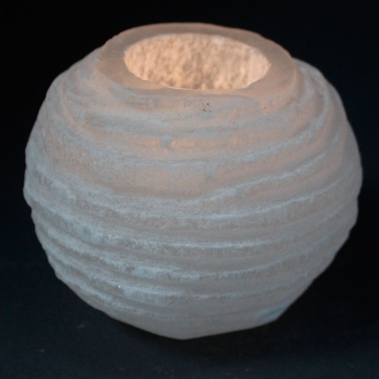 Selenite Snowball Candle Holder - 8 cm – lifestyle shot