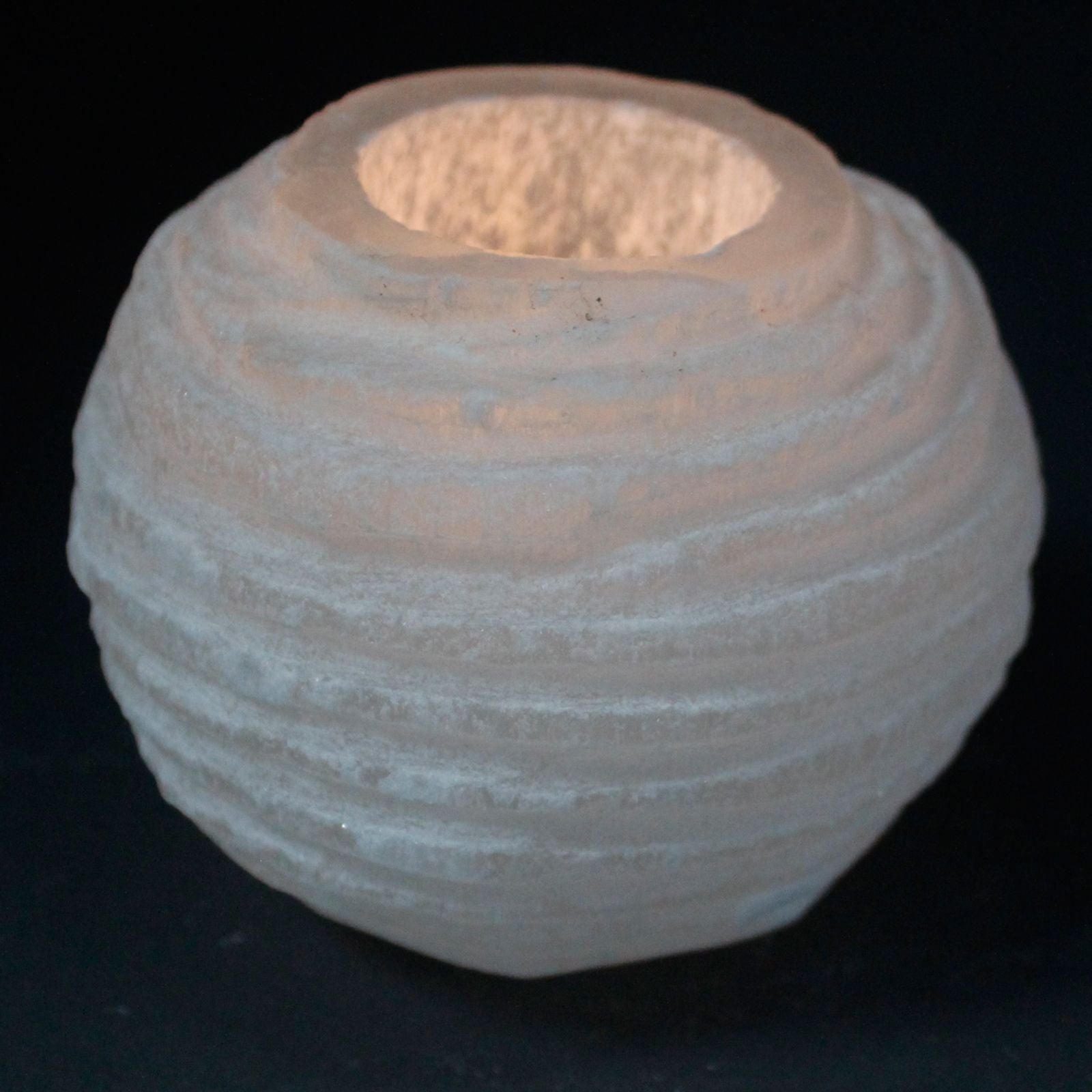 Selenite Snowball Candle Holder - 8 cm – lifestyle shot
