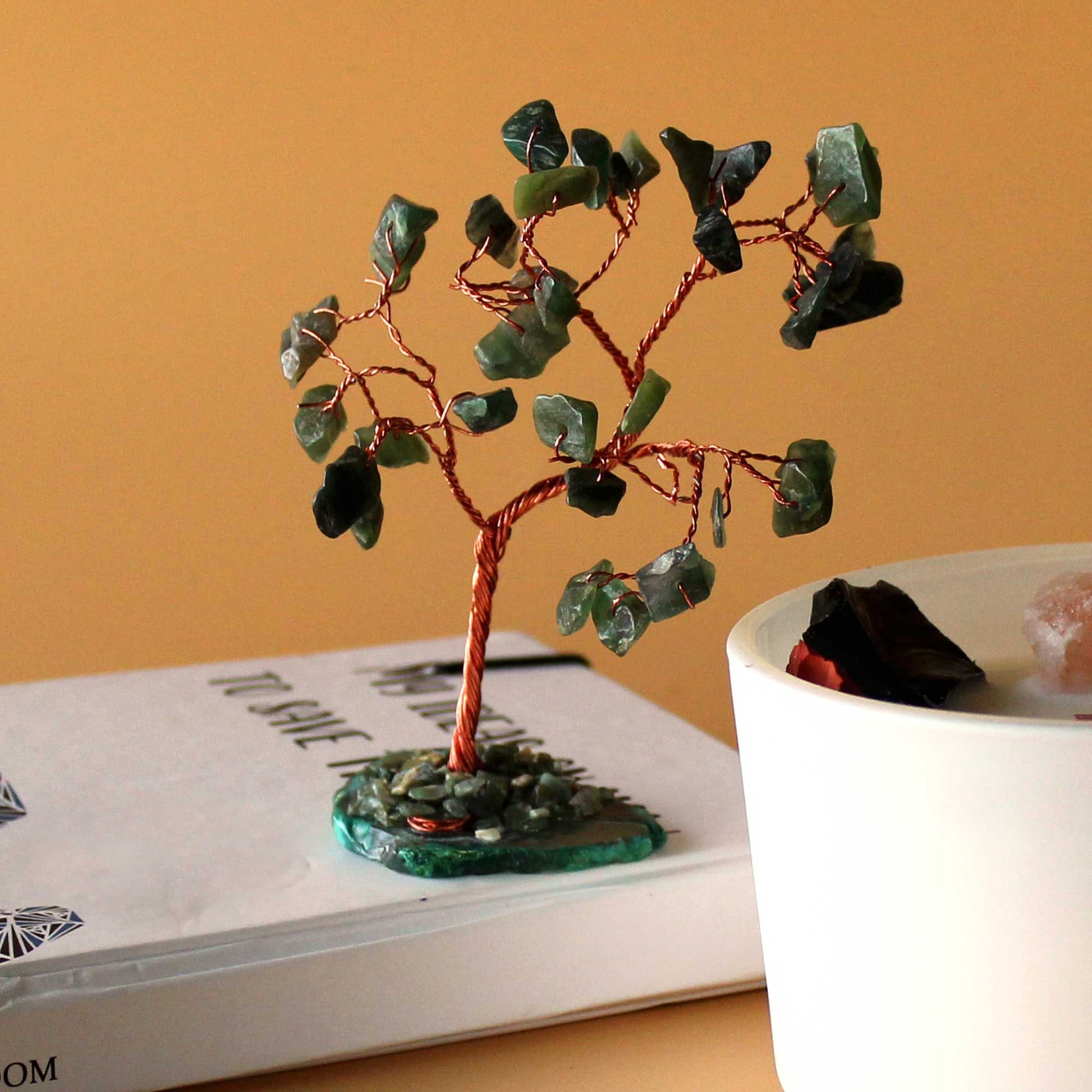 Gemstone Tree - Green Aventurine on Green Agate Base (35 stones) – detail view