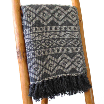 Shadow-Weave Throw – Grey Geometric Tassel Blanket