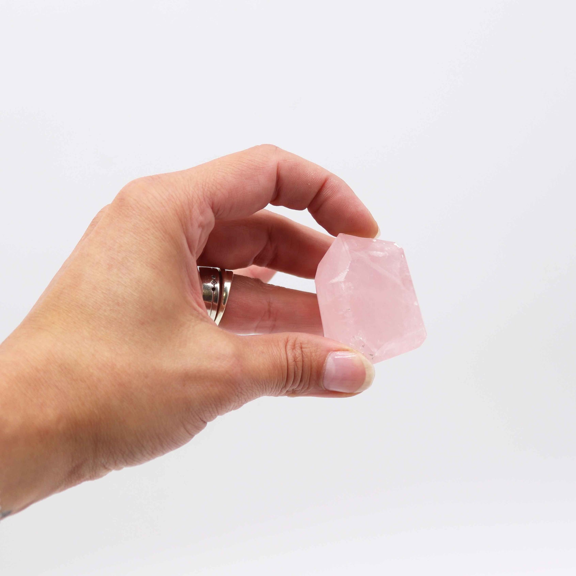 Gemstone Points approx 6cm (0.5KG) - Indian Rose Quartz (approx 8 pieces) – detail view