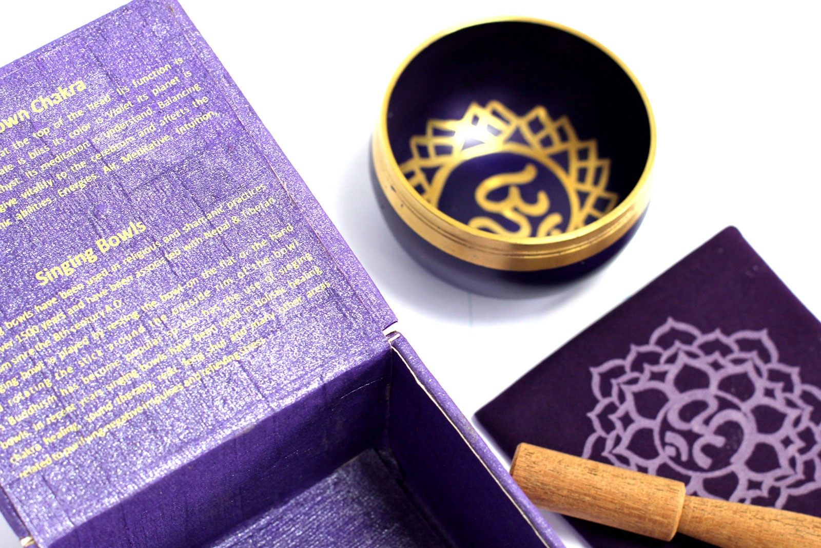 Chakra Singing Bowl - Crown – detail view