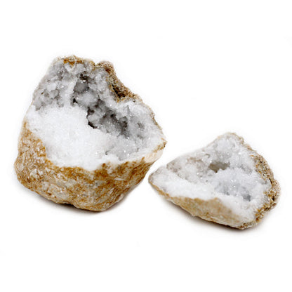 Calsite Geodes - 10-12 cm – lifestyle shot