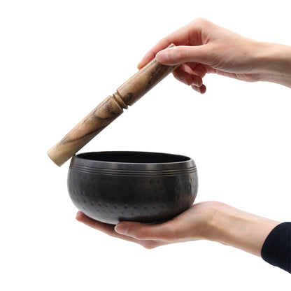 Small Black Beaten Bowl - 14cm – detail view